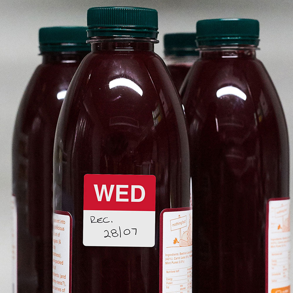 Avery Labels Wednesday Square Day 40x40mm Red White 500 Roll - Cafe Supply