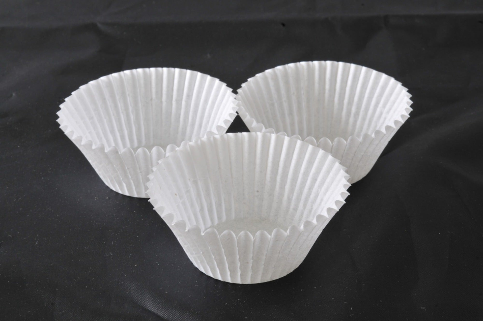 White Paper Cases 55x35mm (500) - Cafe Supply