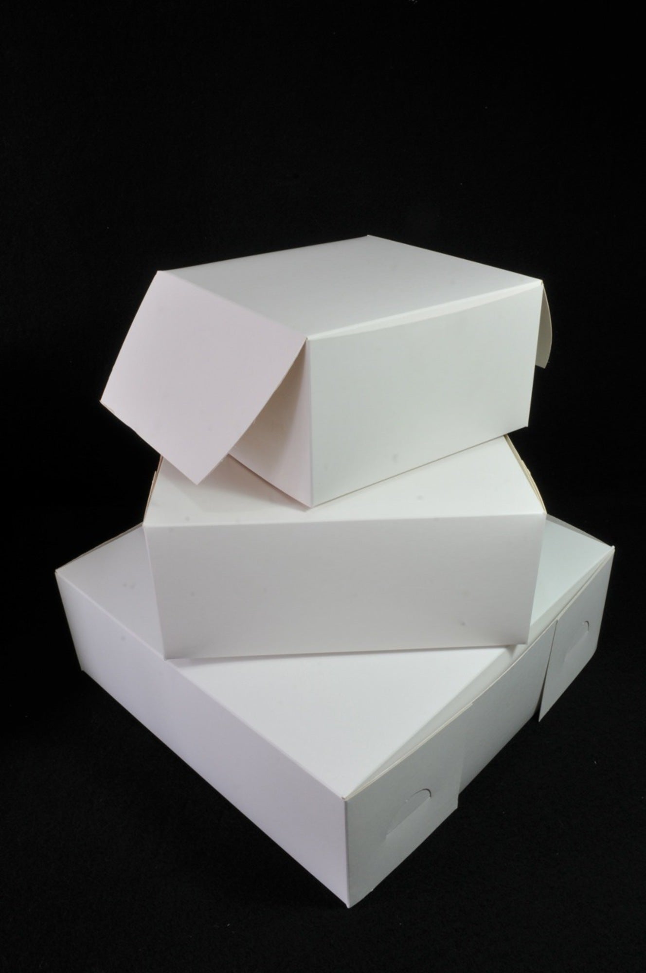 Cake Boxes 14 x 14 x 4inch, 355 x 355 x 102mm Bundles of 100 - Cafe Supply