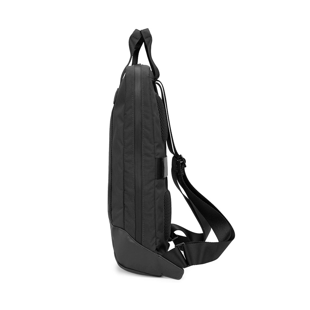 Moleskine Metro Device Bag Vertical Black - Cafe Supply