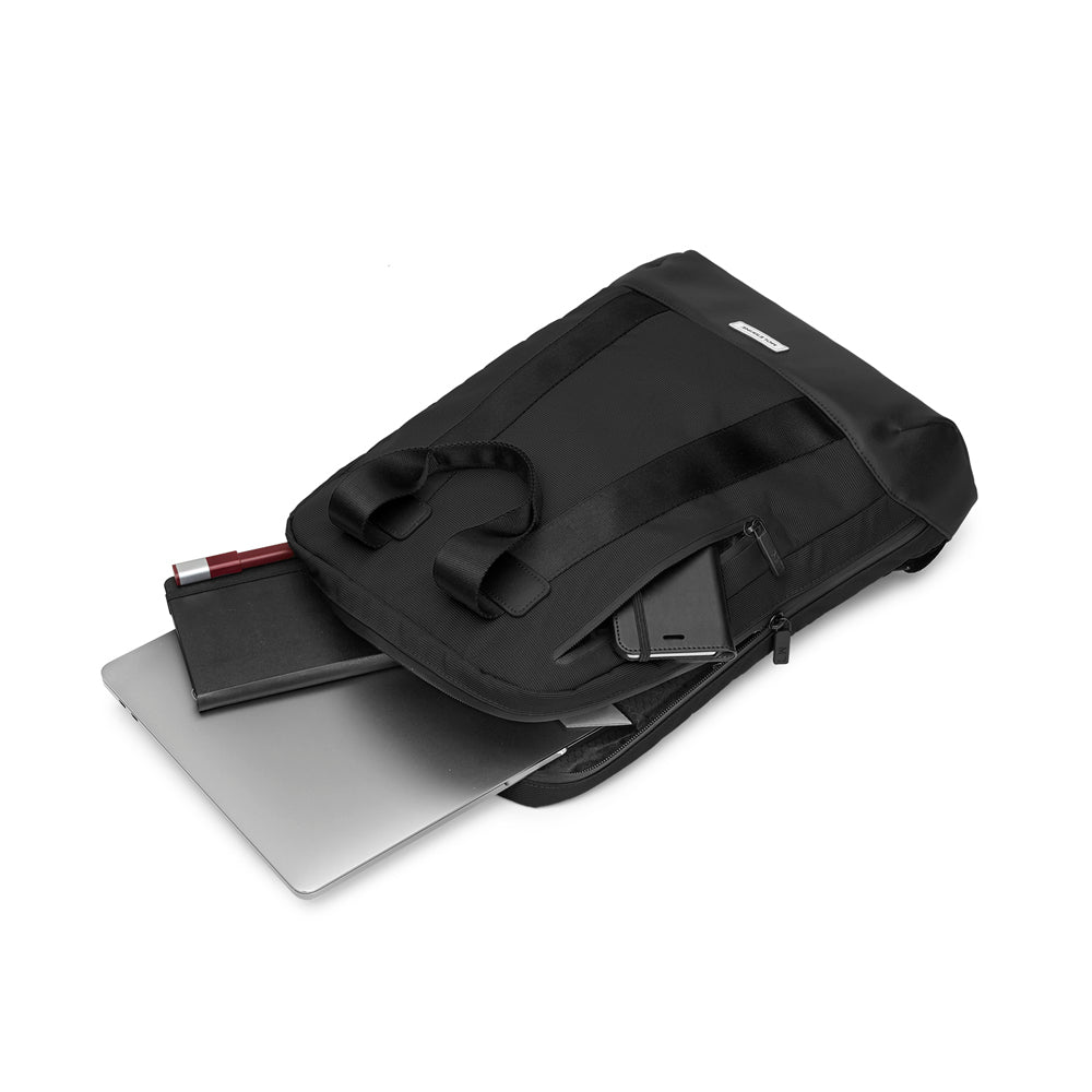 Moleskine Metro Device Bag Vertical Black - Cafe Supply